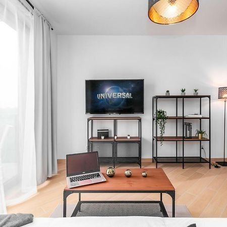 Apartments Jana Kazimierza 50 By Renters วอร์ซอ ภายนอก รูปภาพ
