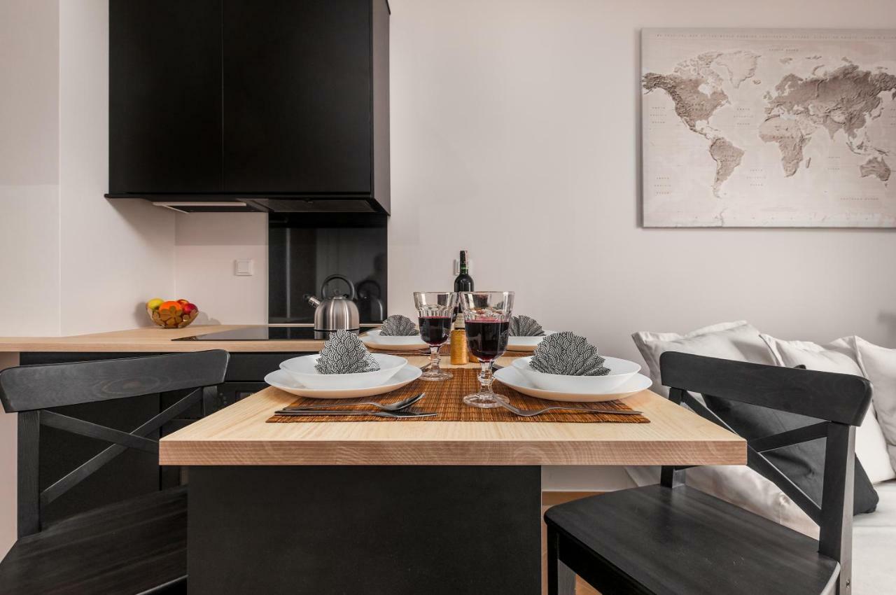 Apartments Jana Kazimierza 50 By Renters วอร์ซอ ภายนอก รูปภาพ