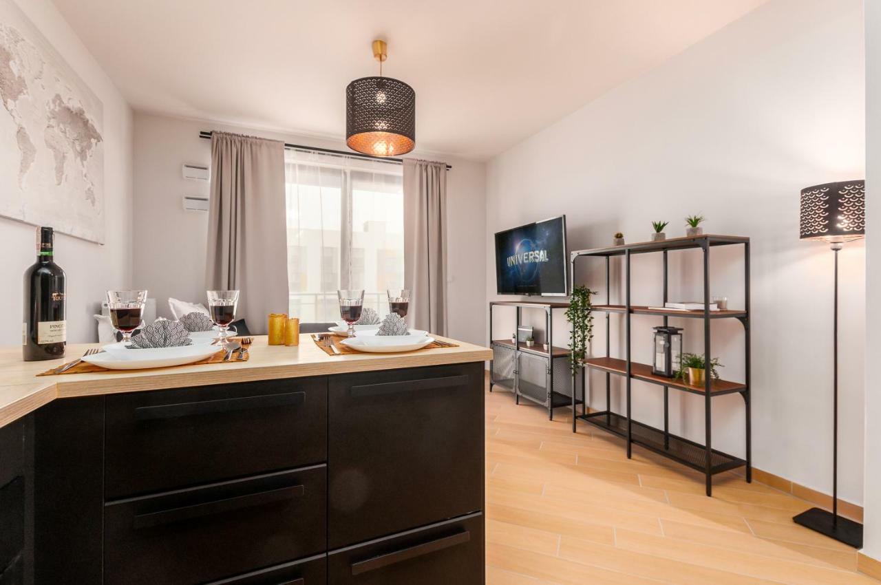 Apartments Jana Kazimierza 50 By Renters วอร์ซอ ภายนอก รูปภาพ